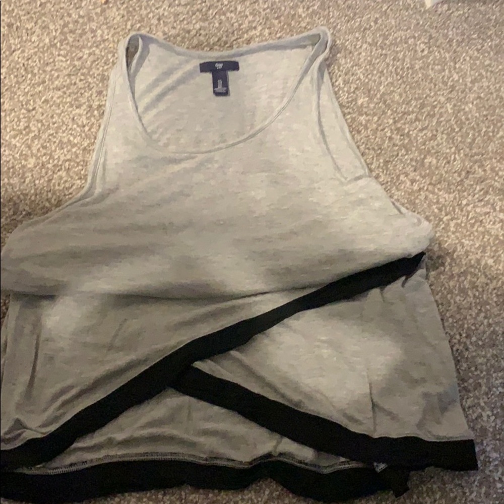 Women’s shirt